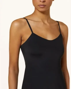 Unterkleid Essentiel schwarz