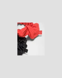 Uplifting Scrunchies im 3er-Pack mit Seersucker-Struktur in Star Burst Tone/Graphite Grey/Downtown Tan
