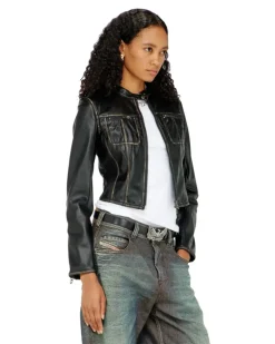 Verkürzte vielgetragene Biker-Jacke - Jacken - Damen - Schwarz