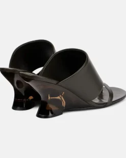 Wedge-Pantoletten aus Leder Schwarz