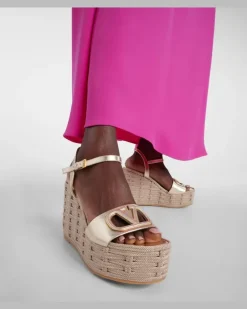 Wedge-Sandalen VLogo Signature aus Metallic-Leder