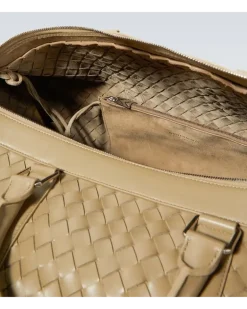 Weekender Intrecciato Large aus Leder Beige
