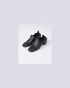 Women's Car Shoe Black Loafers
