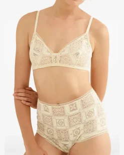 Women's Mosaic Wireless Triangle Bra Ss26 W Cream