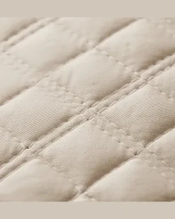 Wurfkissen aus Atlas mit Argyle-Muster Natural
