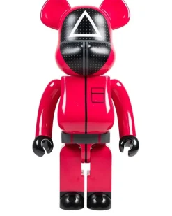x Squid Game Guard Bearbrick Figur - Rot