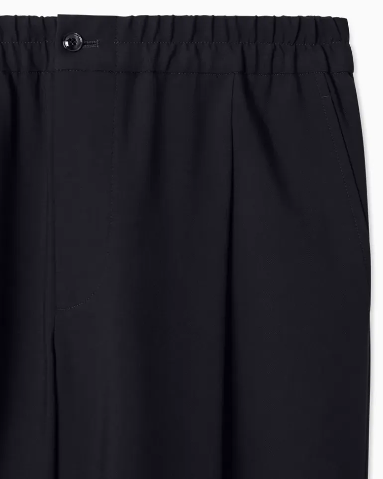 Zweireihiger Anzug aus Schurwollkrepp mit Schalkragen Marineblau